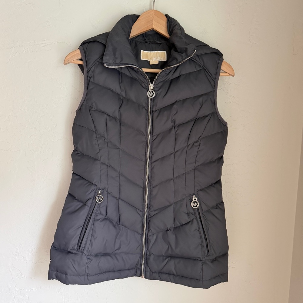 Michael Kors Women's Gray Winter Puffer Vest With‎ Hood Size XS